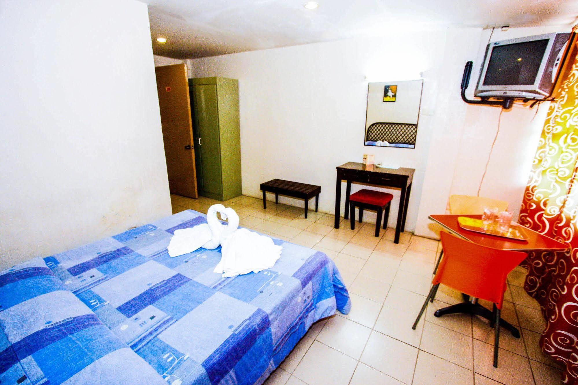 Bohol La Roca Hotel Totolan Extérieur photo